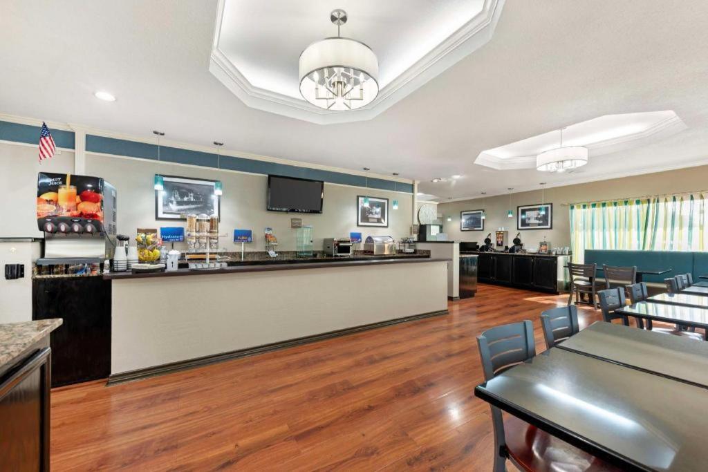 Best Western Post Oak Inn Burnet Dış mekan fotoğraf