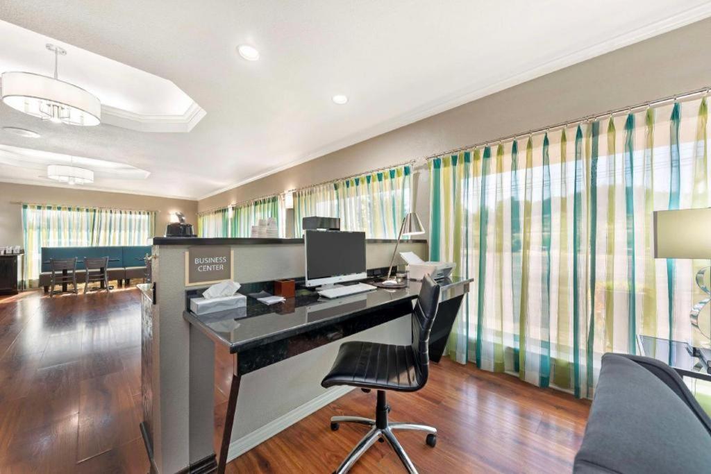 Best Western Post Oak Inn Burnet Dış mekan fotoğraf